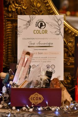 bijoux-salon de coiffure a Frejus-coupe de cheveux Frejus-coloration Frejus-produits capillaires ICON Frejus-coiffeur a Frejus